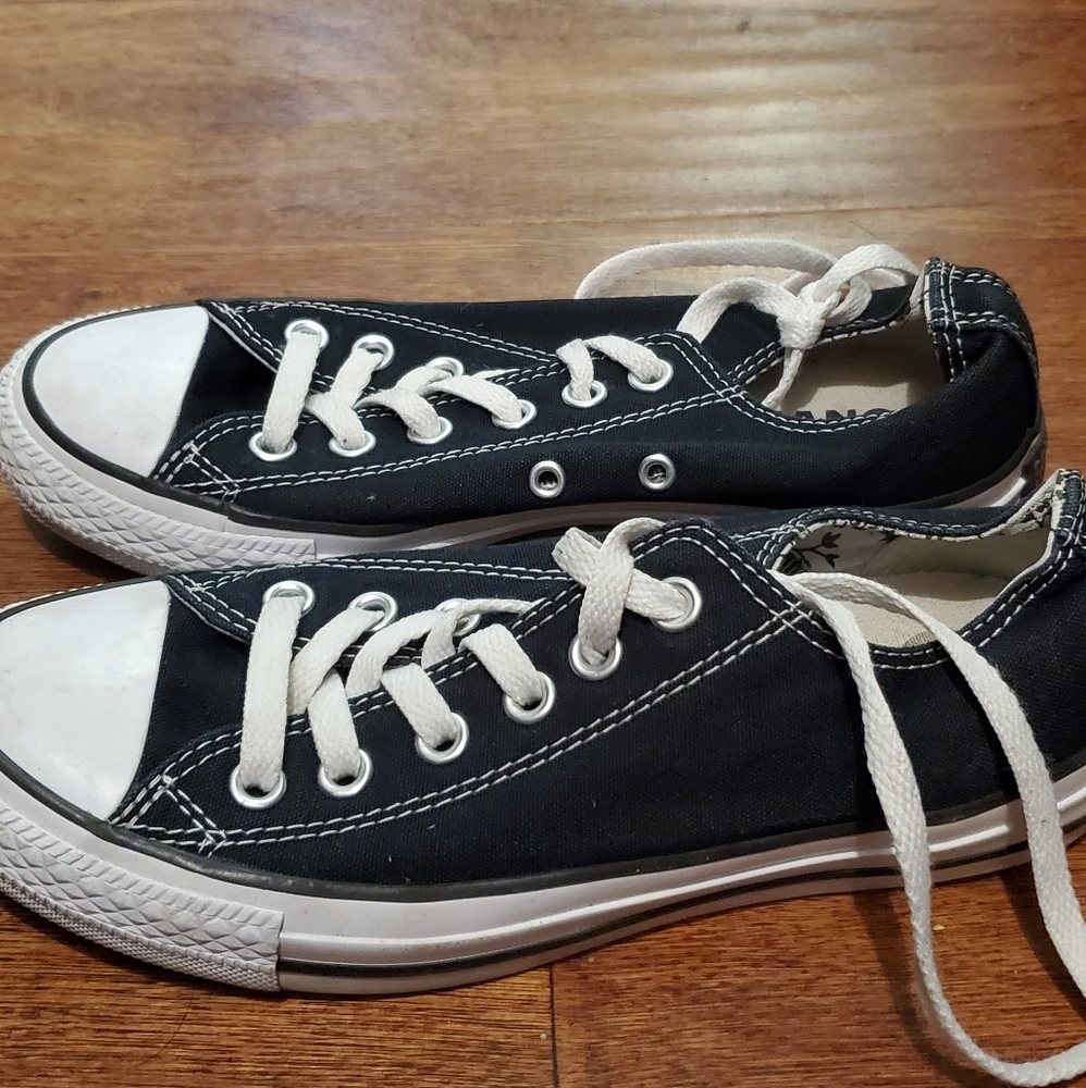 Women's Converse All Star low top black size 7